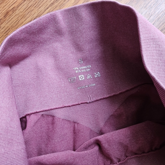 NVGTN Contour Seamless Legging - Picture 4 of 6